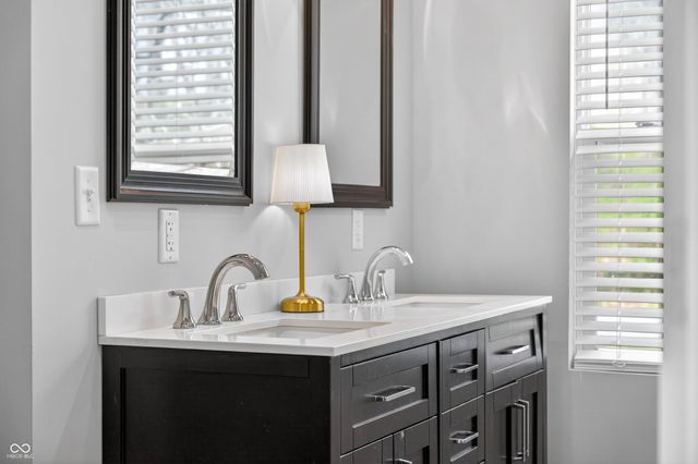 713 W Stopek Drive, Nineveh, IN 46164