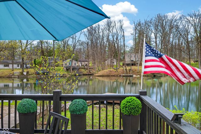 713 W Stopek Drive, Nineveh, IN 46164