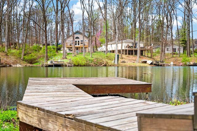 713 W Stopek Drive, Nineveh, IN 46164