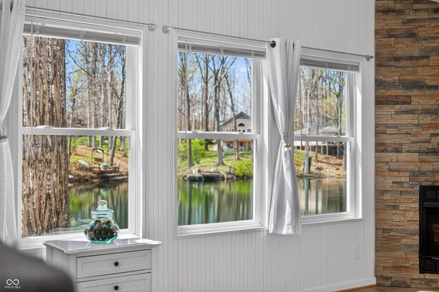 713 W Stopek Drive, Nineveh, IN 46164