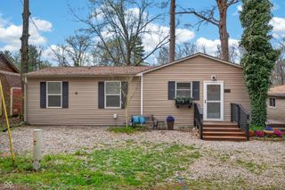 713 W Stopek Drive, Nineveh, IN 46164