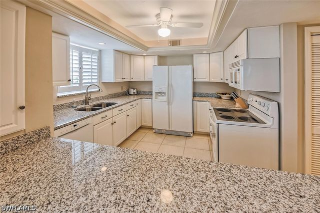 10701 Gulf Shore DR 702, Naples, FL 34108