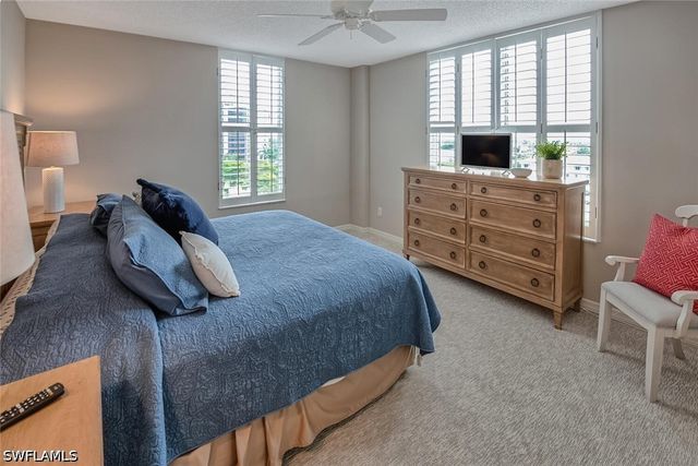 10701 Gulf Shore DR 702, Naples, FL 34108