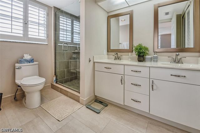 10701 Gulf Shore DR 702, Naples, FL 34108