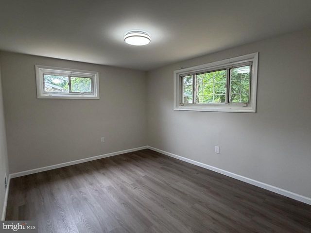 6505 ACORN CT, Temple Hills, MD 20748