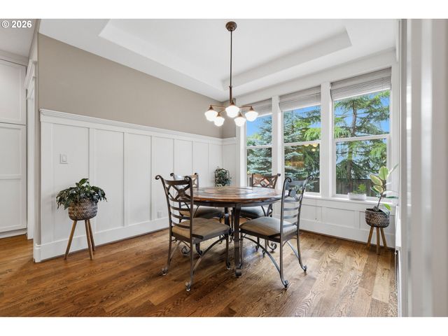 1634 Se SPOKANE St, Portland, OR 97202