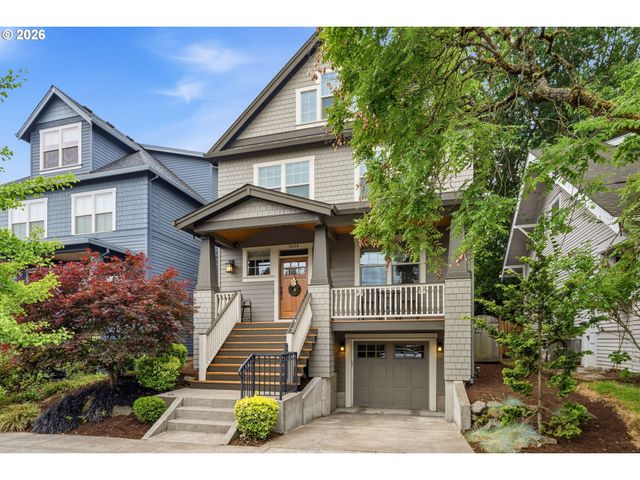 1634 Se SPOKANE St, Portland, OR 97202