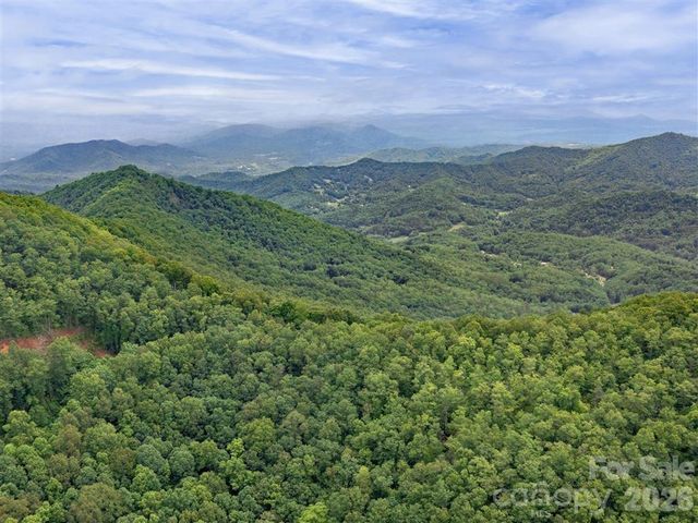 21 Long Winding Road 4,5, Sylva, NC 28779