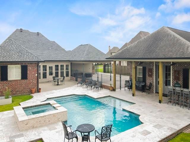 133 St Delphine Drive, Thibodaux, LA 70301