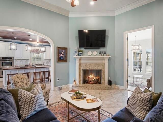 133 St Delphine Drive, Thibodaux, LA 70301
