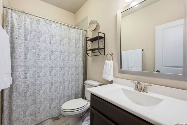 25810 Velvet Creek, San Antonio, TX 78255