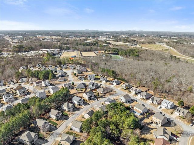 3715 SW Ridge Bluff, Gainesville, GA 30507