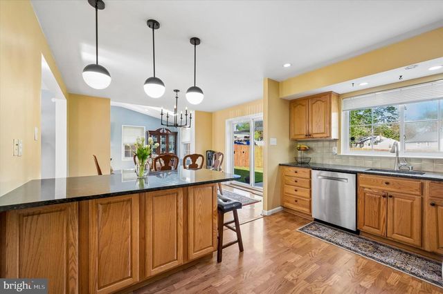 3002 MEREDITH LN, Plymouth Meeting, PA 19462
