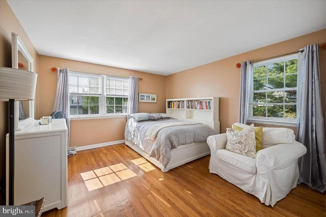 3002 MEREDITH LN, Plymouth Meeting, PA 19462