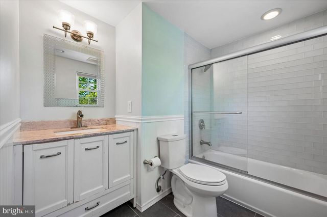 3002 MEREDITH LN, Plymouth Meeting, PA 19462
