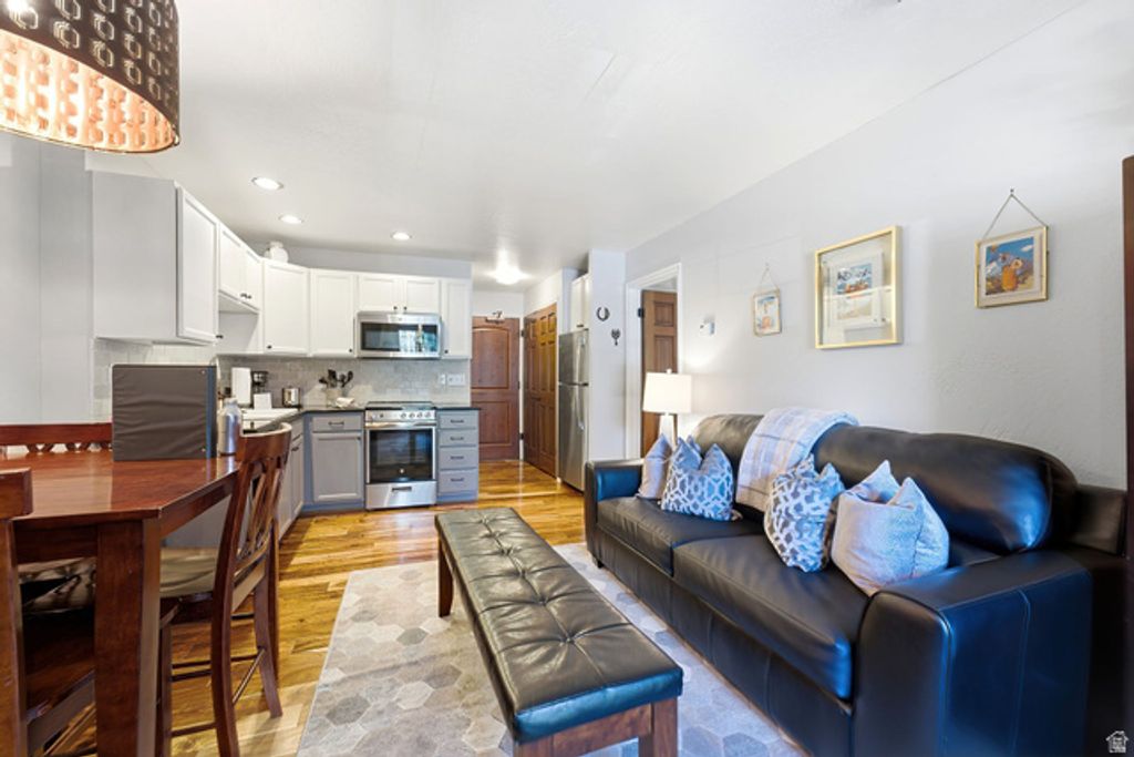 1637 SHORTLINE RD #108, Park City, UT 84060 — photo 4