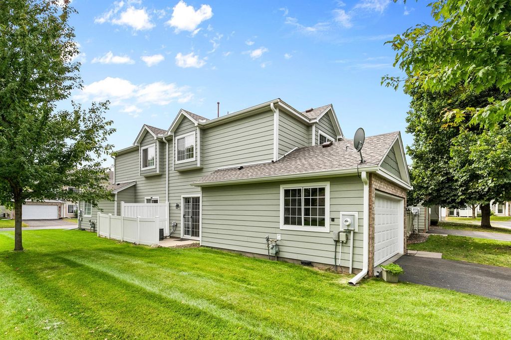 502 Mariner Way, Woodbury, MN 55129 — photo 5