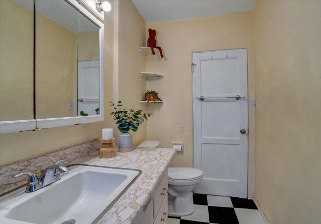 4746 Beech, San Diego, CA 92102