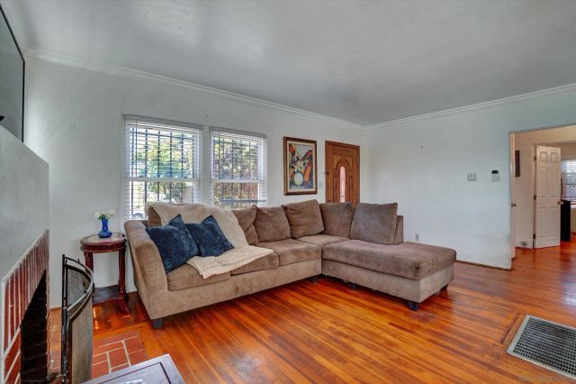 4746 Beech, San Diego, CA 92102
