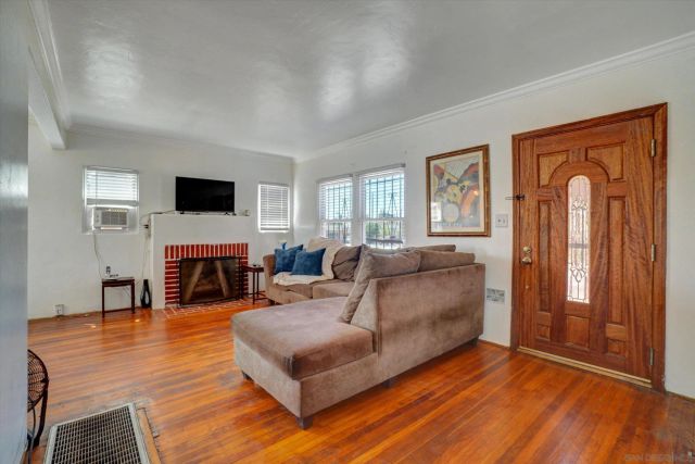 4746 Beech, San Diego, CA 92102