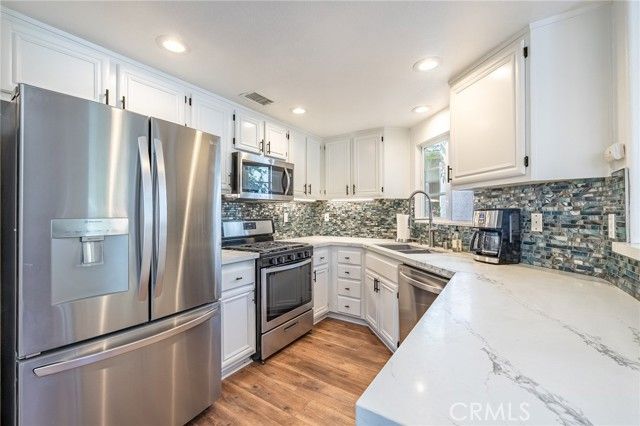 63 Poppyfield Lane, Rancho Santa Margarita, CA 92688
