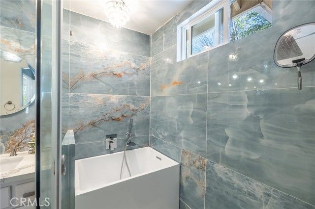 63 Poppyfield Lane, Rancho Santa Margarita, CA 92688