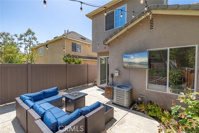 63 Poppyfield Lane, Rancho Santa Margarita, CA 92688