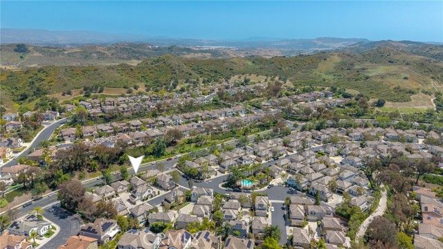 63 Poppyfield Lane, Rancho Santa Margarita, CA 92688
