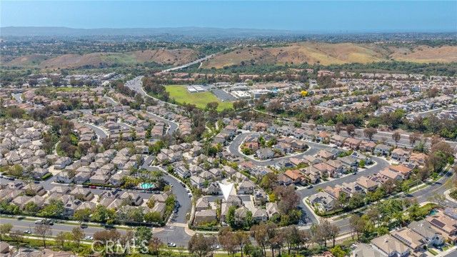 63 Poppyfield Lane, Rancho Santa Margarita, CA 92688