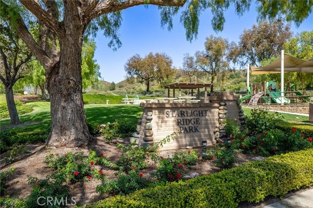63 Poppyfield Lane, Rancho Santa Margarita, CA 92688