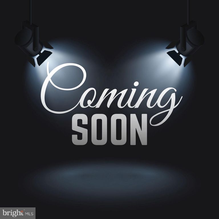 15211 AVERY RD, Rockville, MD 20855