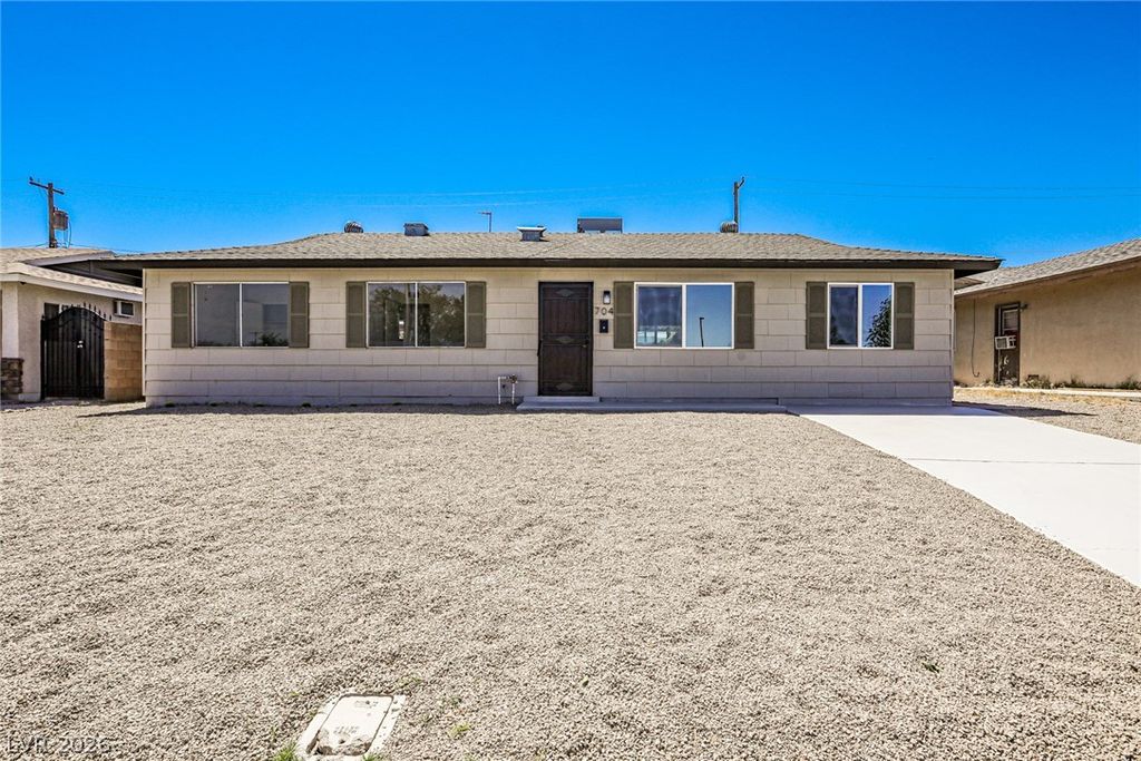 704 Kraemer Drive, Las Vegas, NV 89107