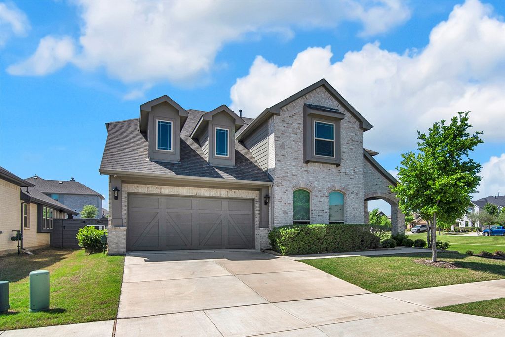 7432 Wispy Willow Lane, Little Elm, TX 76227