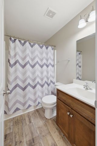1010 Meridian Dr, Castalian Springs, TN 37031