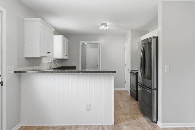 1010 Meridian Dr, Castalian Springs, TN 37031