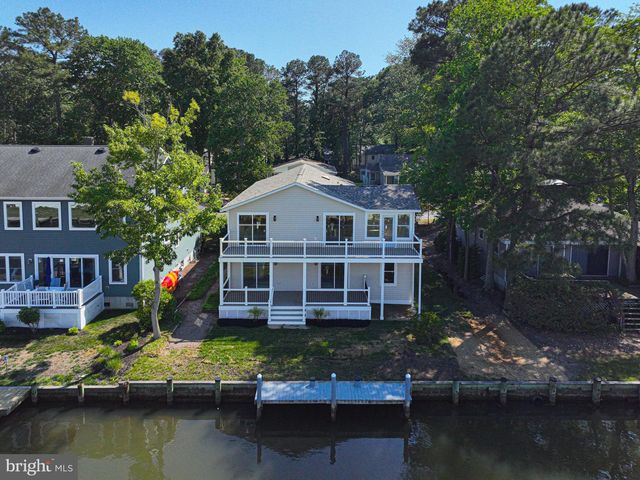 8 GRAND PORT RD, Ocean Pines, MD 21811