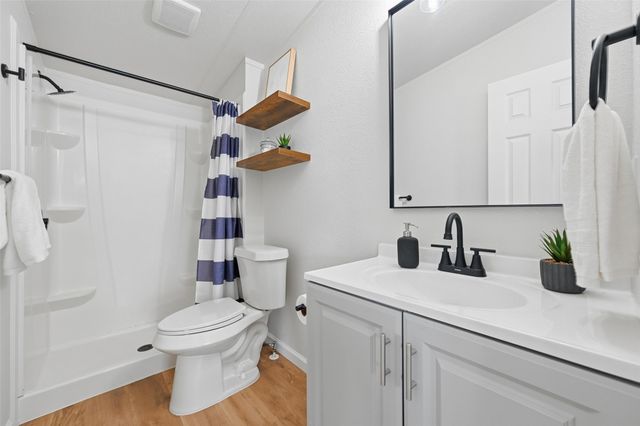 13820 Delta Drive, Venus, TX 76084