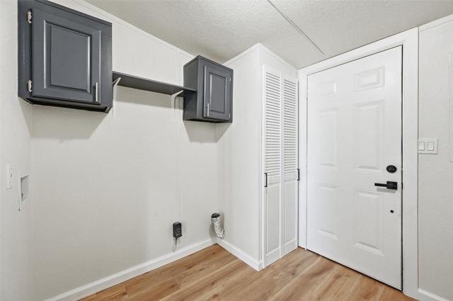 13820 Delta Drive, Venus, TX 76084