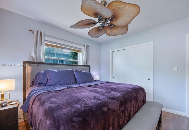 4260 NE 1st Ter, Oakland Park, FL 33334
