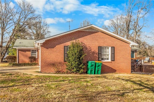 607 Blessing Drive, Dobson, NC 27017