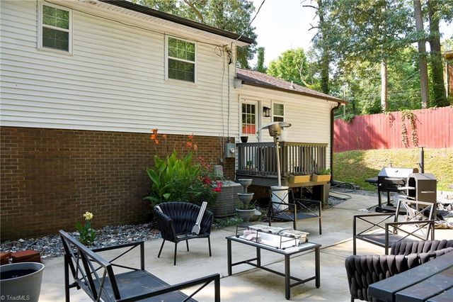 105 Converse Drive, Lexington, NC 27292