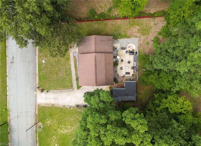 105 Converse Drive, Lexington, NC 27292