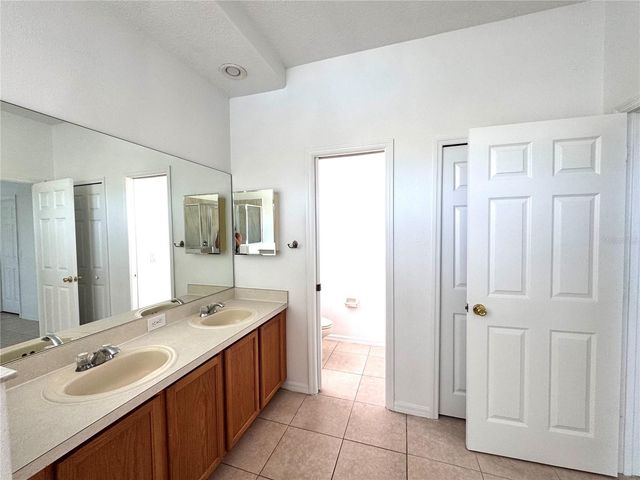 14460 HUNTCLIFF PARK WAY, Orlando, FL 32824