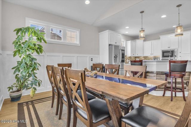 305 Ivy Lane, Carolina Beach, NC 28428