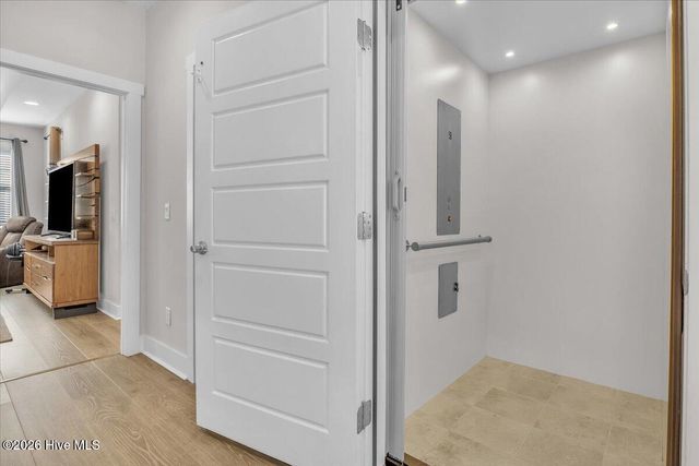 305 Ivy Lane, Carolina Beach, NC 28428