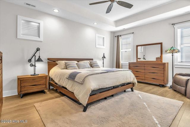 305 Ivy Lane, Carolina Beach, NC 28428