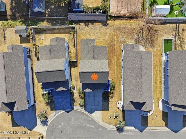 305 Ivy Lane, Carolina Beach, NC 28428