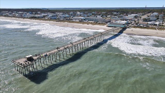 305 Ivy Lane, Carolina Beach, NC 28428