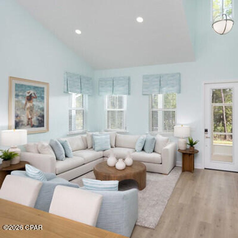 Image 5 of property listing at 9414 Daydream Drive, Panama City Beach, FL 32413