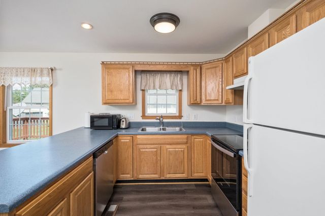 302 16TH ST, Grottoes, VA 24441